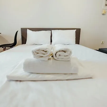 Daire Stylish Retreat 1 *