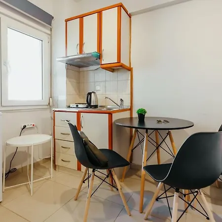 Stylish Retreat 1 *